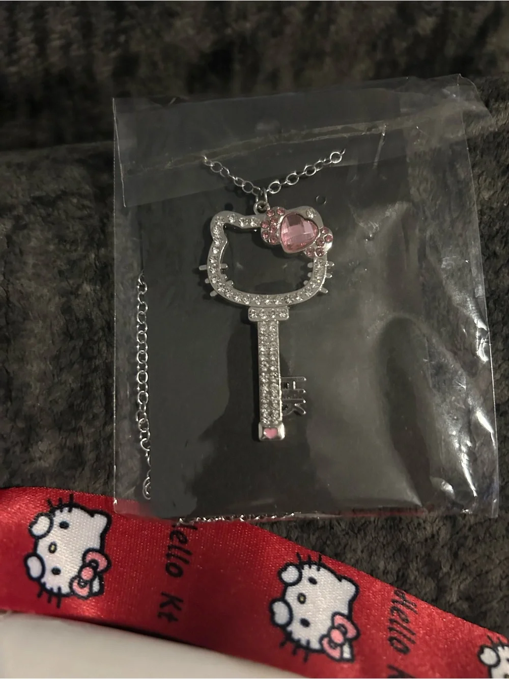 Hello Kitty White and Red Kids Crossbody Bag with Character Strap & Key Necklace